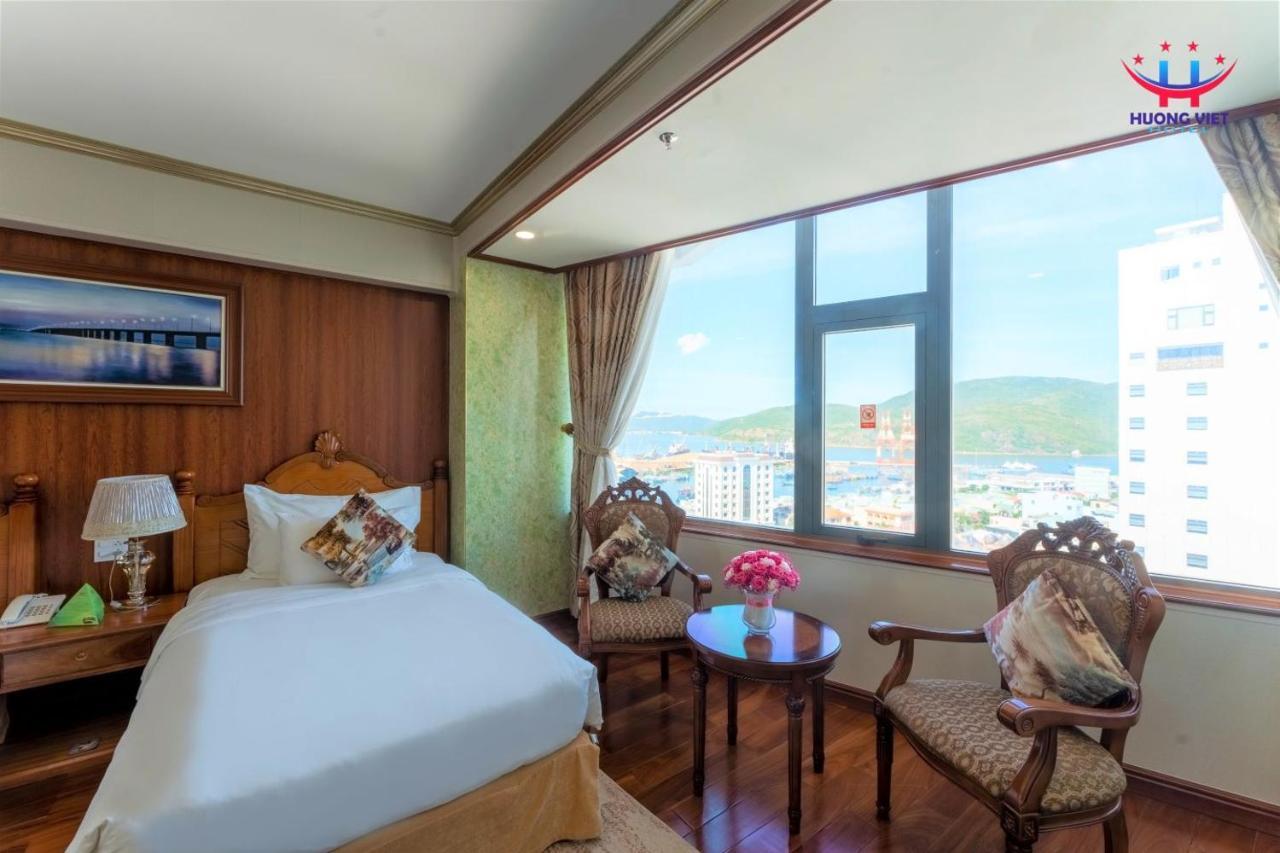 Huong Viet Hotel Quy Nhon - Beachfront Dış mekan fotoğraf