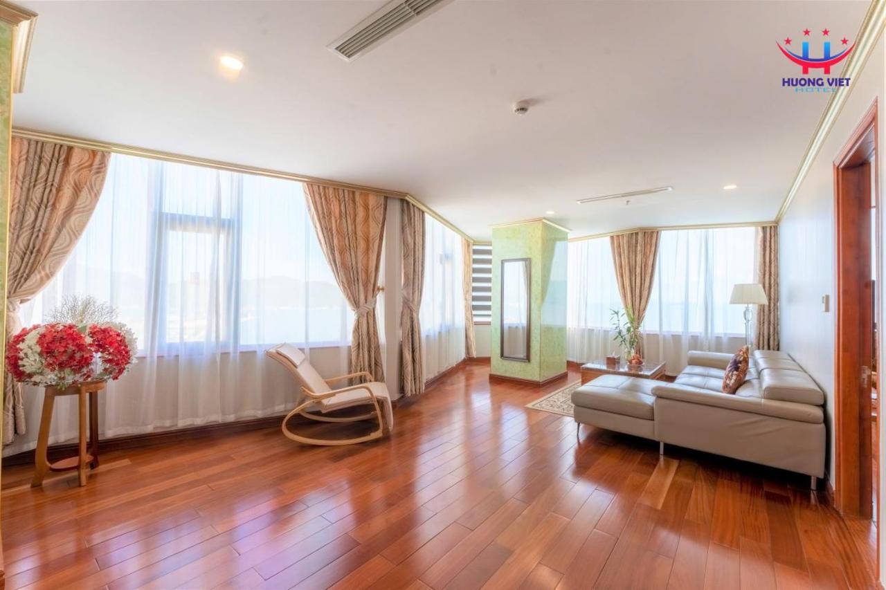 Huong Viet Hotel Quy Nhon - Beachfront Dış mekan fotoğraf