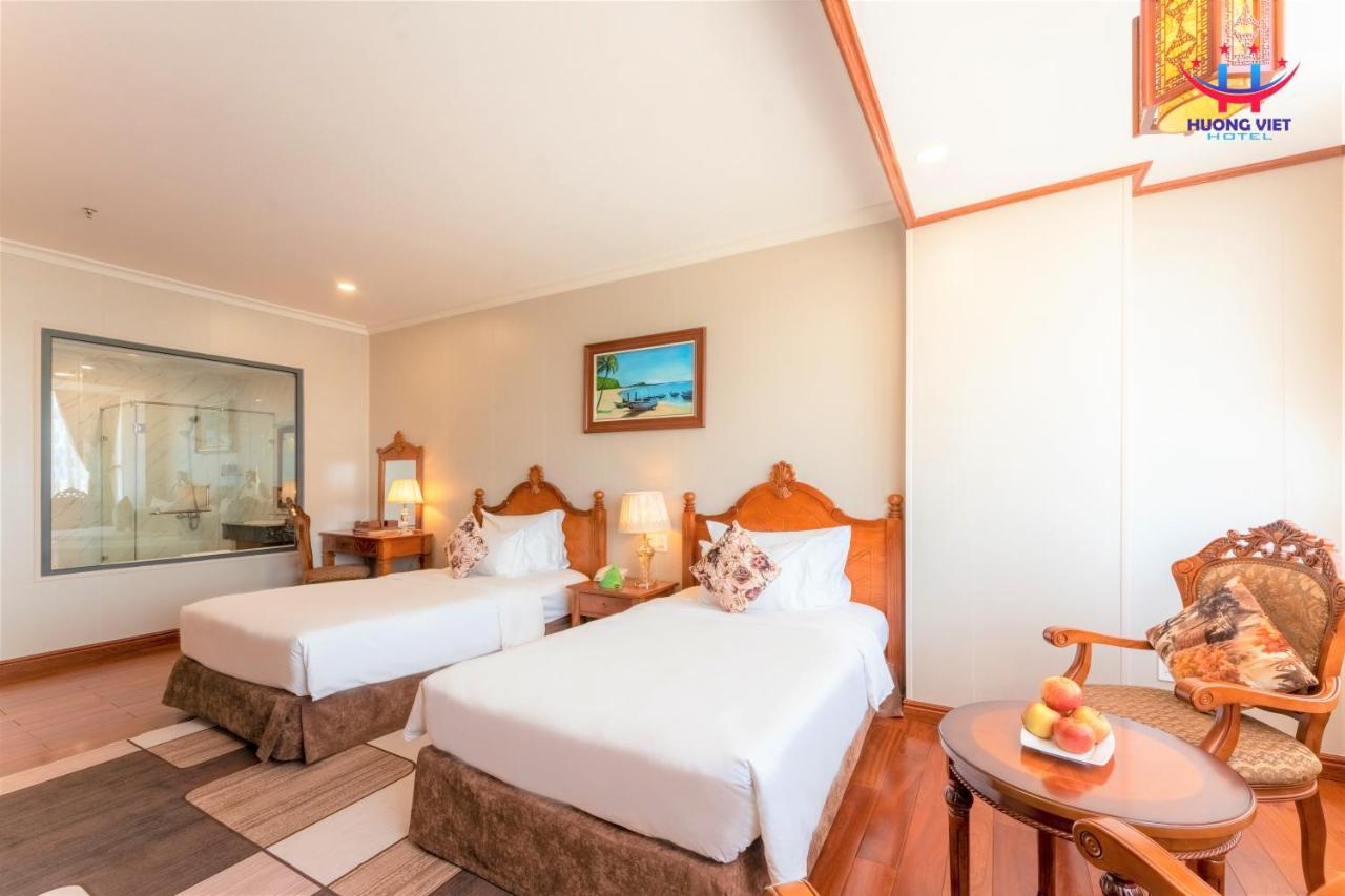 Huong Viet Hotel Quy Nhon - Beachfront Dış mekan fotoğraf